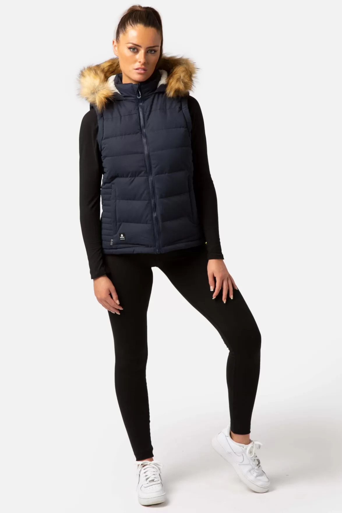 * Vests & Gilets< Emmy Gilet Navy