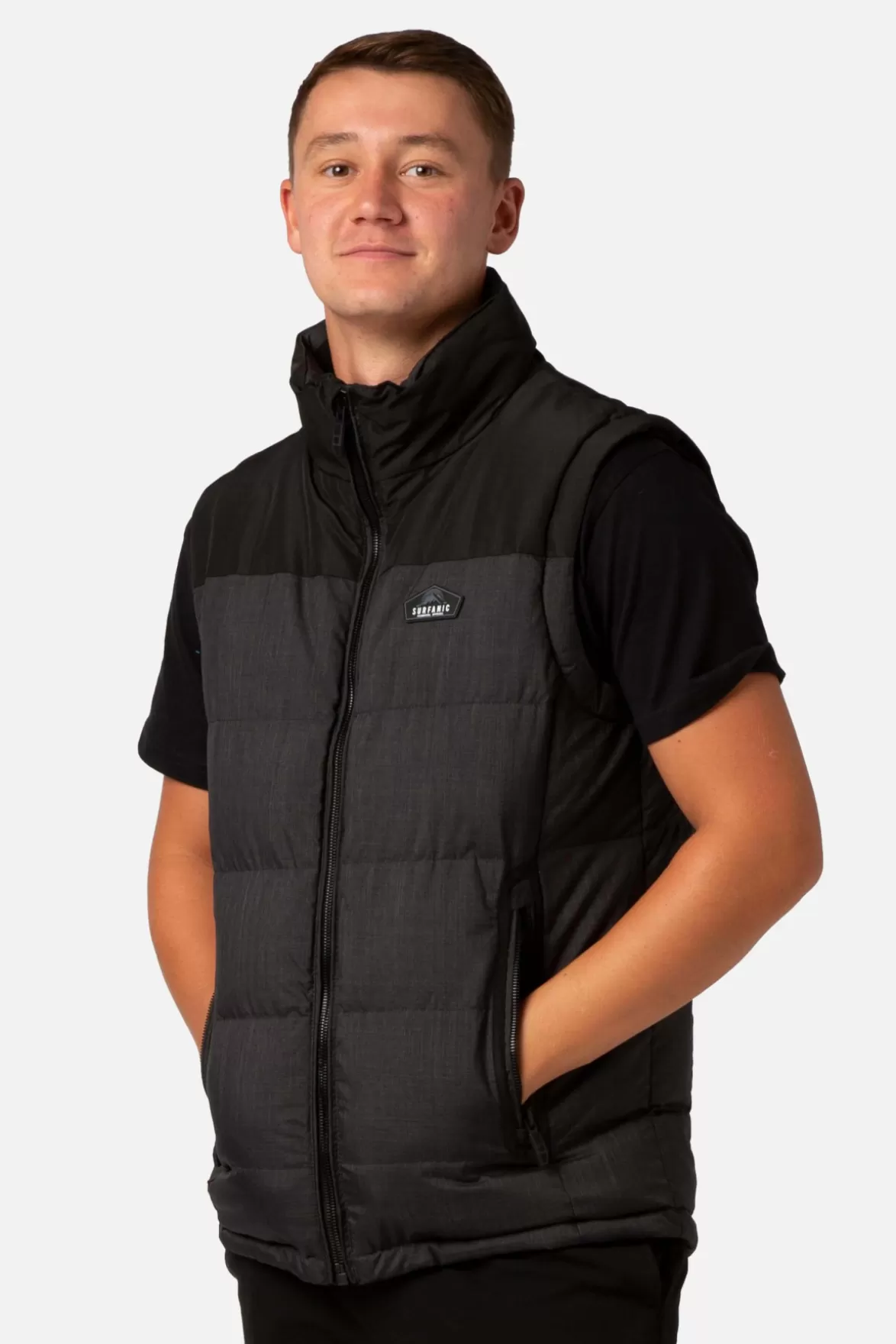 * Vests & Gilets< Trapper Insulated Gilet Black